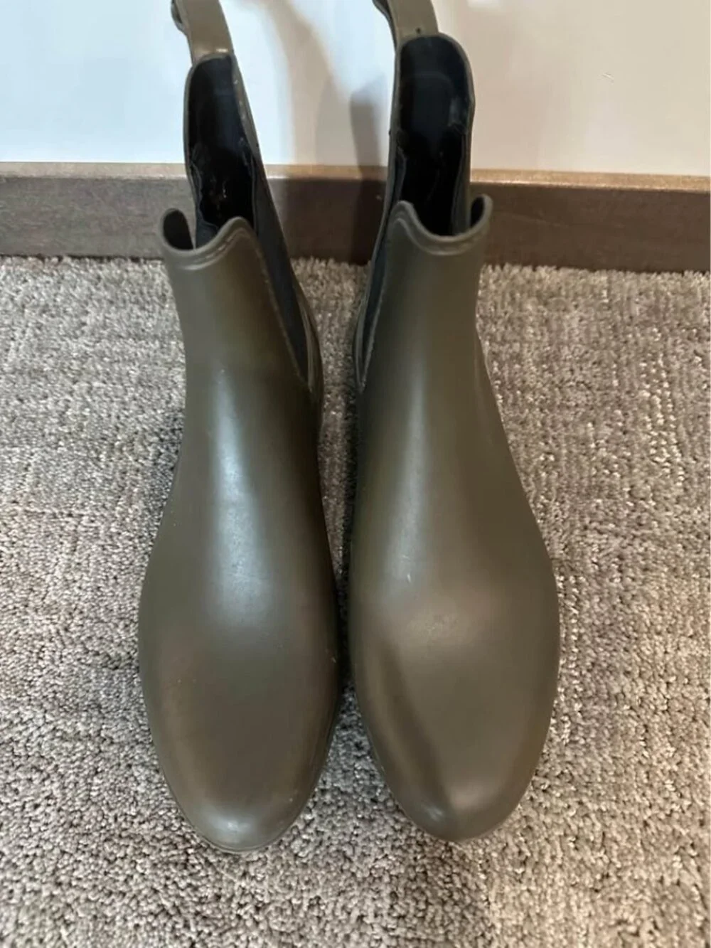 N/A lightly worn